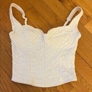 ReoRia Lace Bustier Top in Cream